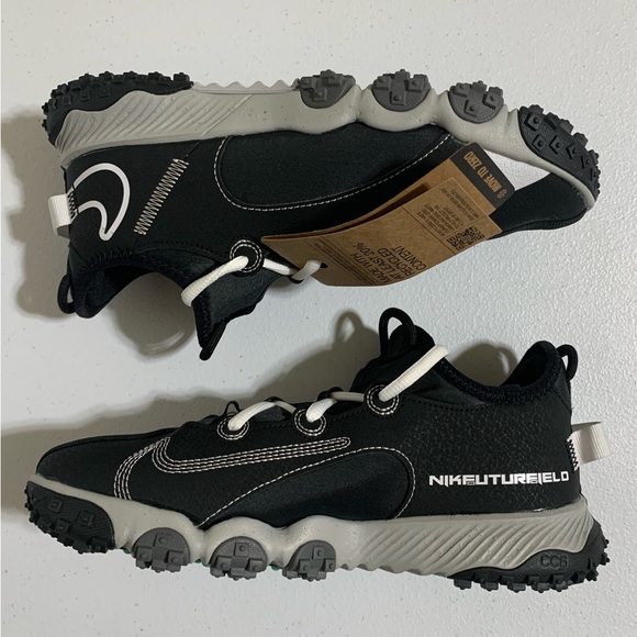 Nike Future Field Cleats-Size 6 Youth/6 Men’s/7.5 Women’s - Picture 10 of 14